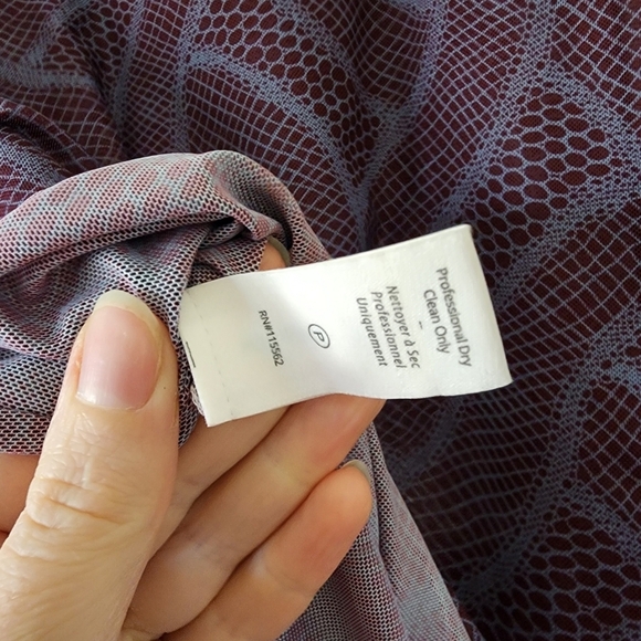 Cinq a Sept Shirred Mesh Turtleneck S - Picture 8 of 8